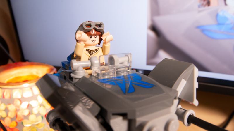 Illustration for article titled Star Wars Lego Makes Podracing Cool Again
